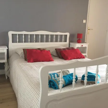 Charmant T2 Avec Parking Et Balcon